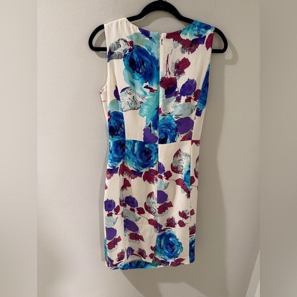 St.‎ John Collection Women's Evening Garden Silk Crepe - Size 4 - Picture 8 of 10